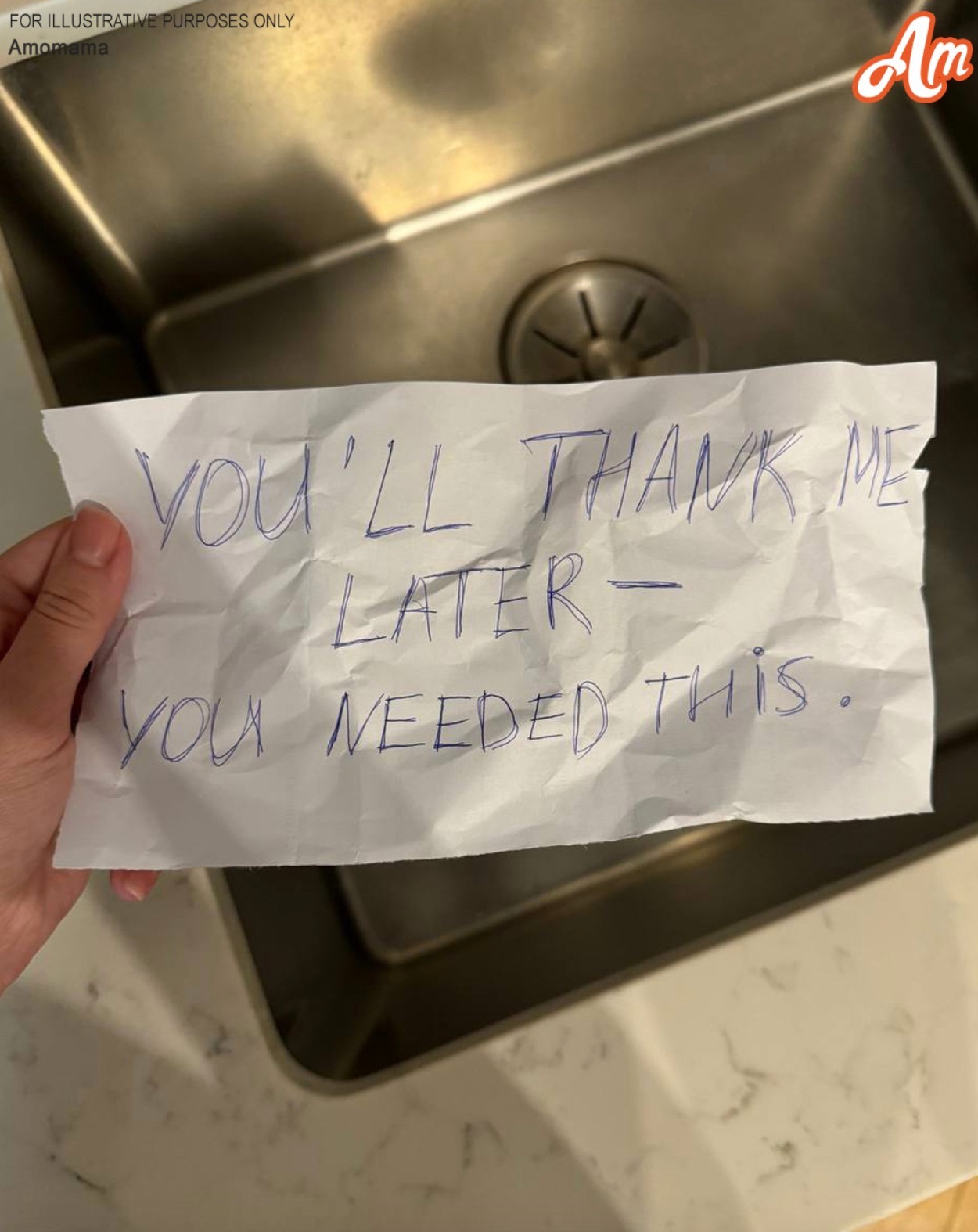 I Returned Home to Find Every Mug Flipped Over – The Cause Prompted an Urgent Call to the Police