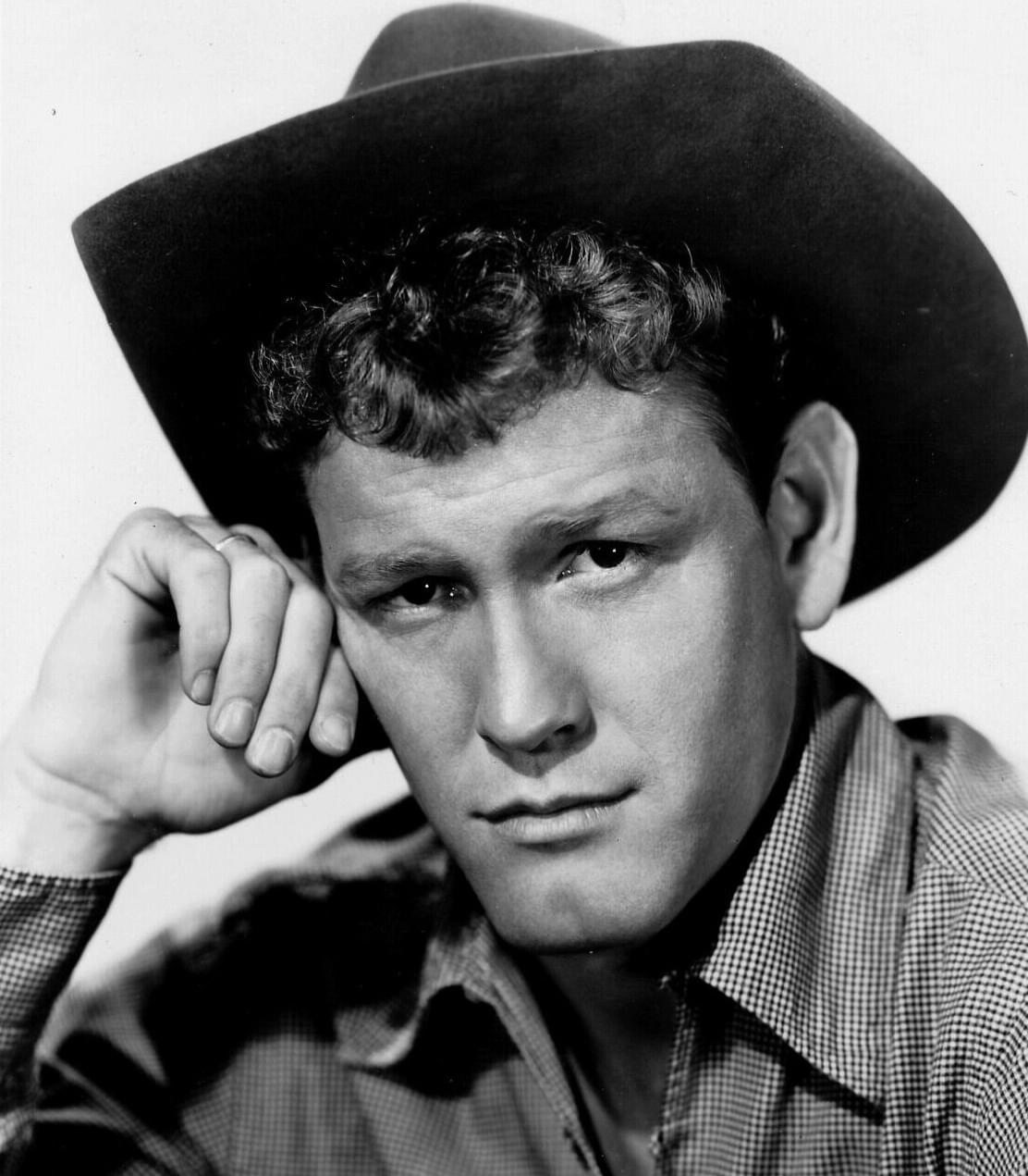 From Small Town Beginnings to Hollywood Fame: How Does the Iconic Actor Appear Today?