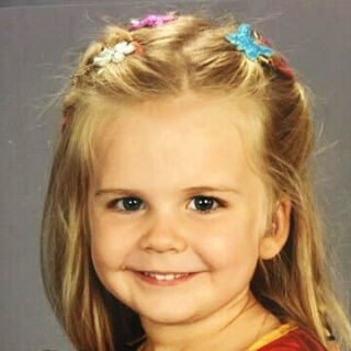 Kaylieann’s Picture Day: Expressing Individuality and Inspiring Hearts