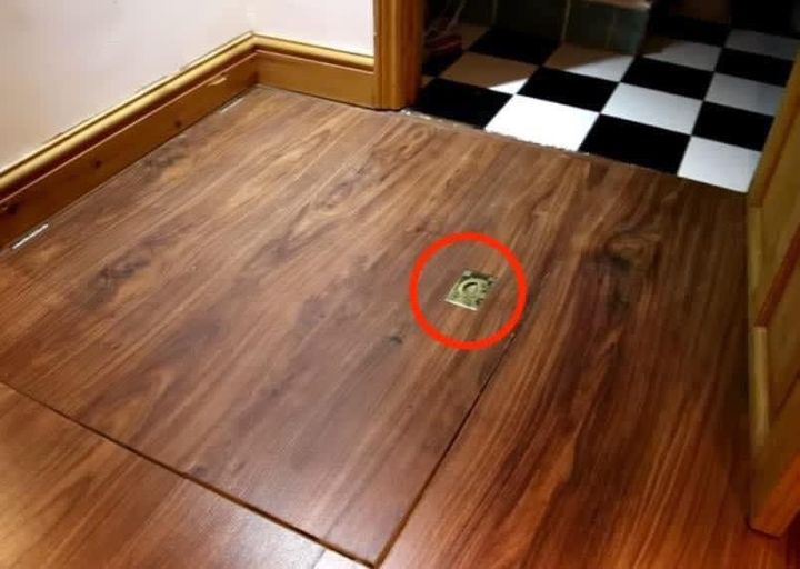 This guy found a secret door in his new apartment. What he found is hauntingly awesome
