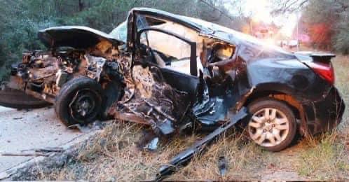 Police found the body of a 34-year-old woman who had been crushed in a car crash. They took her phone, but when they looked at her Facebook page, what they saw shocked them! The last thing she did before she passed away was this