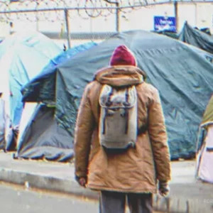 Dad of 3 Living in Tent Gives Last $2 to Stranger at Gas Station, Wakes up Owning a Big Company — Story of the Day