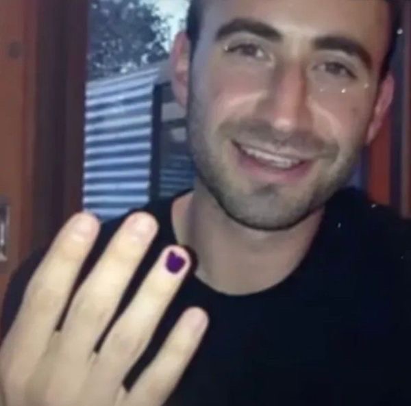 If You See A Man With A Painted Fingernail, Here’s What It Means