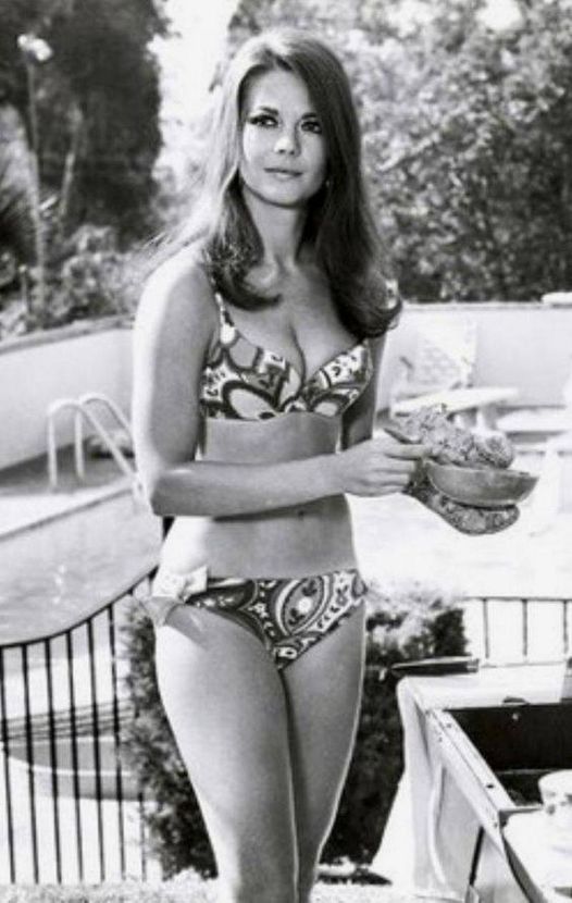 Look Closer… Vintage Photos That Were Never Edited