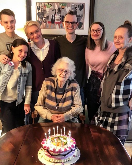 3 Incredible Stories Where Money Caused a Rift in the Family