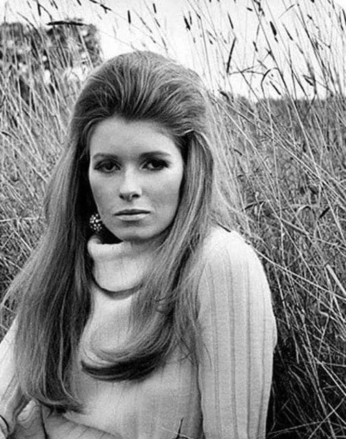 Fans are in disbelief at Martha Stewart’s breathtaking selfies at 81 years old, admiring her eternal beauty and confidence!