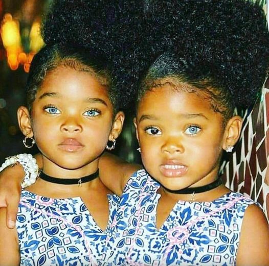 Meet the “Trueblue Twins” who are now gaining a massive Instagram following