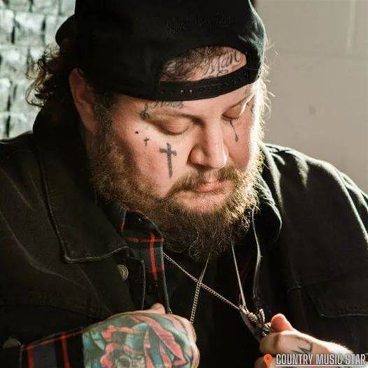 Heartbreaking Update: Country Music Community Sends Prayers to Jelly Roll and Bunnie XO