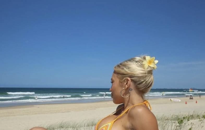 Mom’s Bikini Is Causing Outrage At The Beach. Try Not To Gasp When You See It