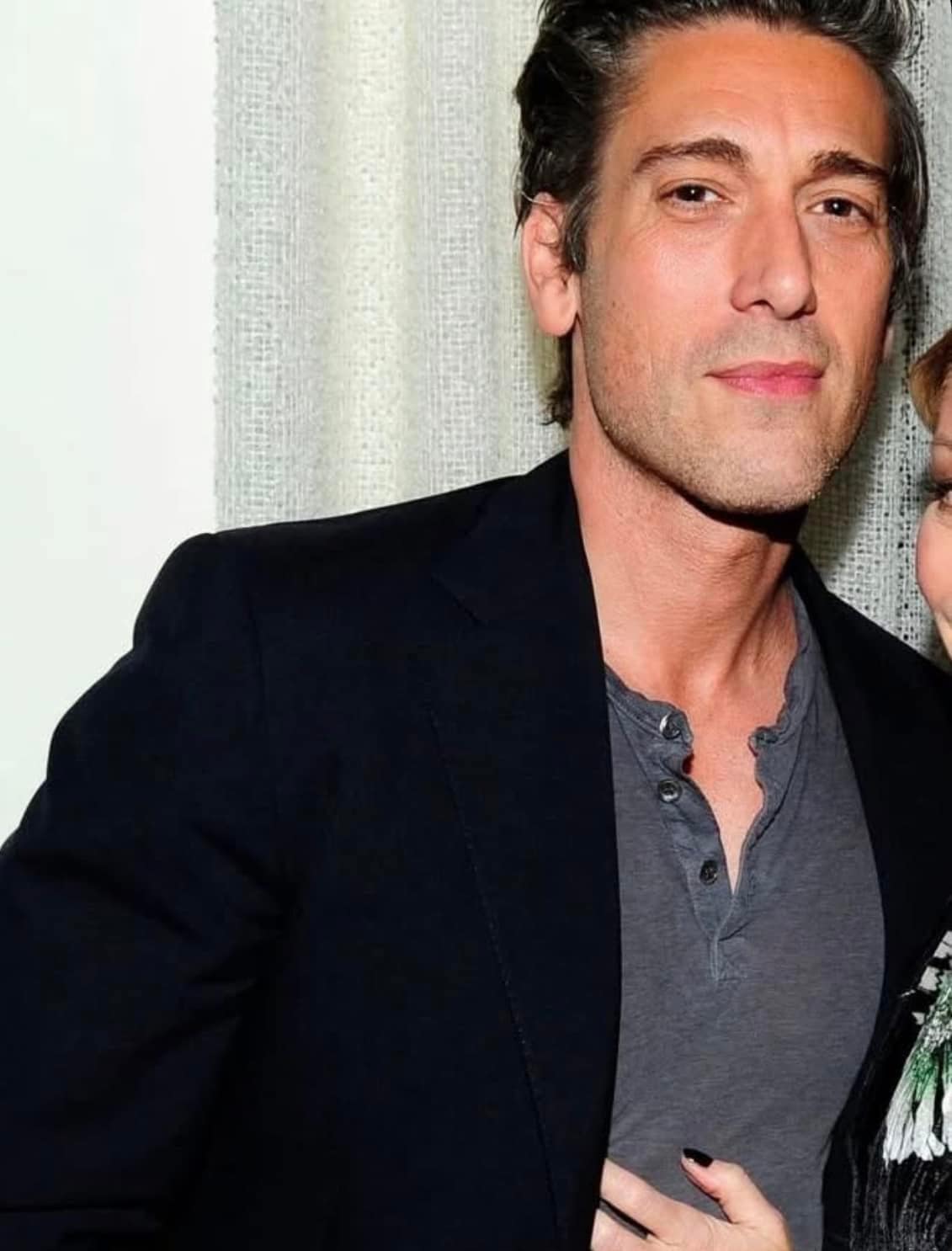 David Muir Reportedly Has a New Woman in His Life…And You Better Sit Down Because She Has Very Familiar Face