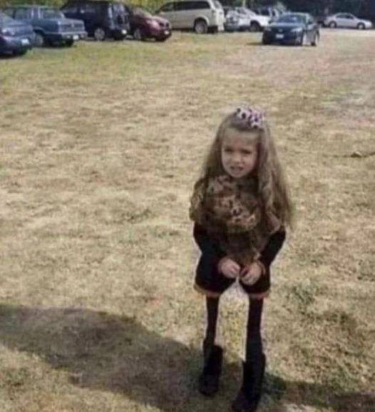 She Took This Photo Of Her Daughter In The Park And Uploaded It To Facebook, But People Got Extremely Worried