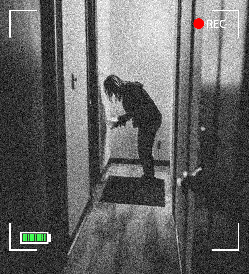 Every Time I Returned to My New Apartment, I Found Notes with Threats โ When I Saw Who Was Leaving Them, I Froze