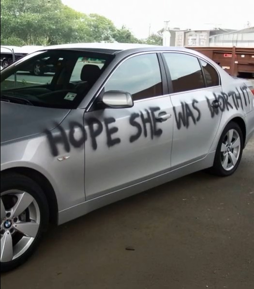 “Hope She Was Worth It” The Day a Mysterious Message Shattered My World