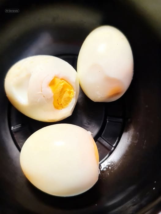 Eating Eggs in the Morning: What Science Really Says About Their Effects on the Body