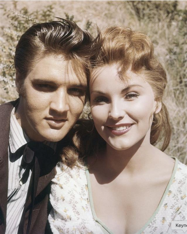 Elvis Presley stole the show in this movie, yet a bizarre detail about his hair went unnoticed