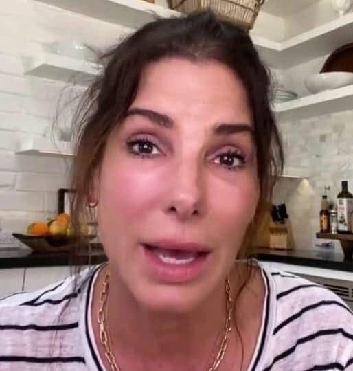 Our thoughts and prayers go out to Sandra Bullock and her family for their trag!c loss – Check the comments