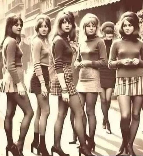 Everyone Stares at the Legs — Almost No One Notices the Real Secret