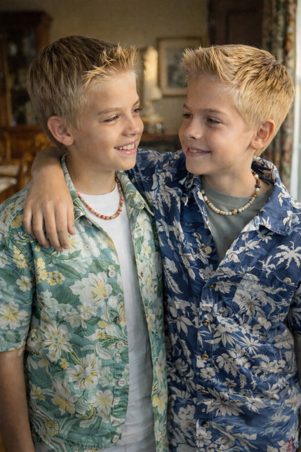 1From Disney Stars to Business Minds: The Sprouse Twins at 30