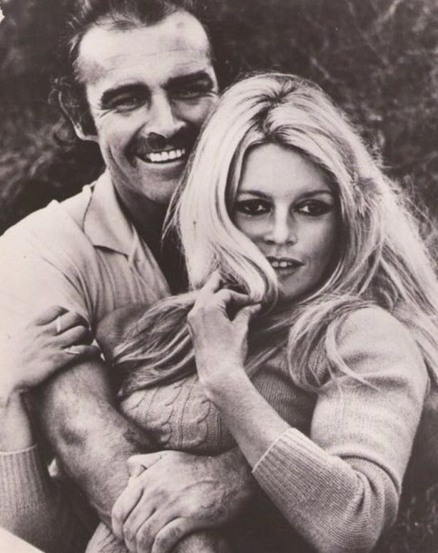 1968 Hollywood Moment: Two Legendary Stars Shine Together in an Epic Western – Can You Guess Who?