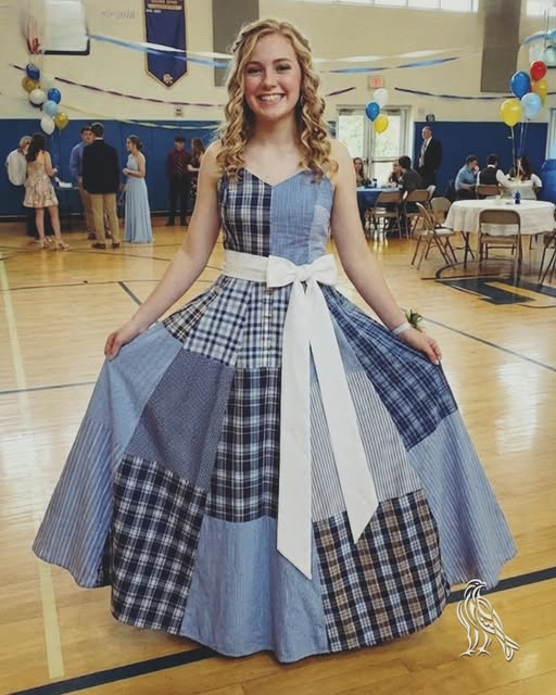 Teen Pays Tribute to Her Late Father with a Handmade Prom Dress That Moved Everyone to Tears.