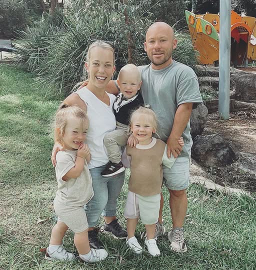 Couple with dwarfism welcomes children despite overwhelming challenges